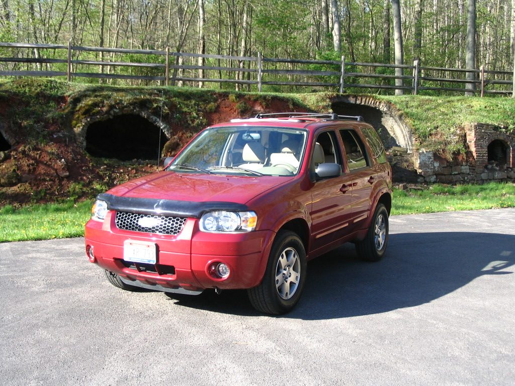 2005-ford-escape