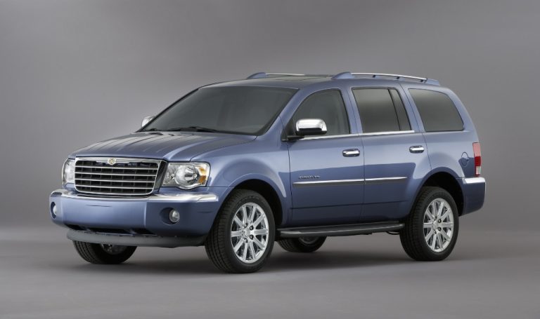 2008-chrysler